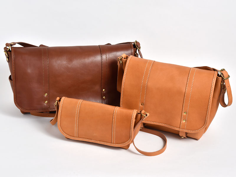 総革で作ったサイズ展開豊富なメッセンジャーバッグ / 革鞄のHERZ