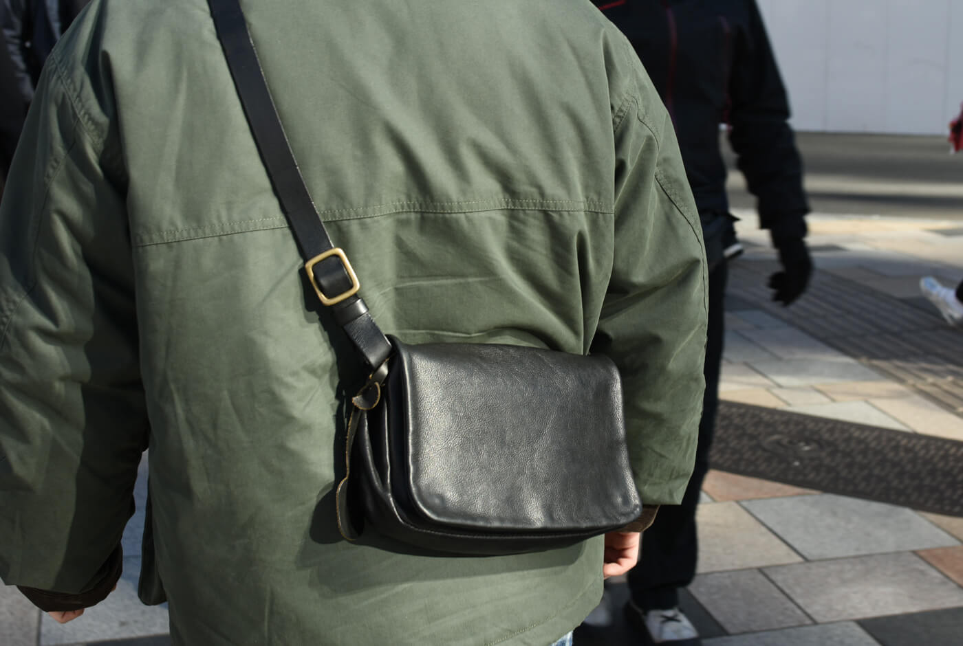 Organ作り手：𠮷岡愛用「ボディバッグ(G-92)」｜革鞄・革小物のHERZ