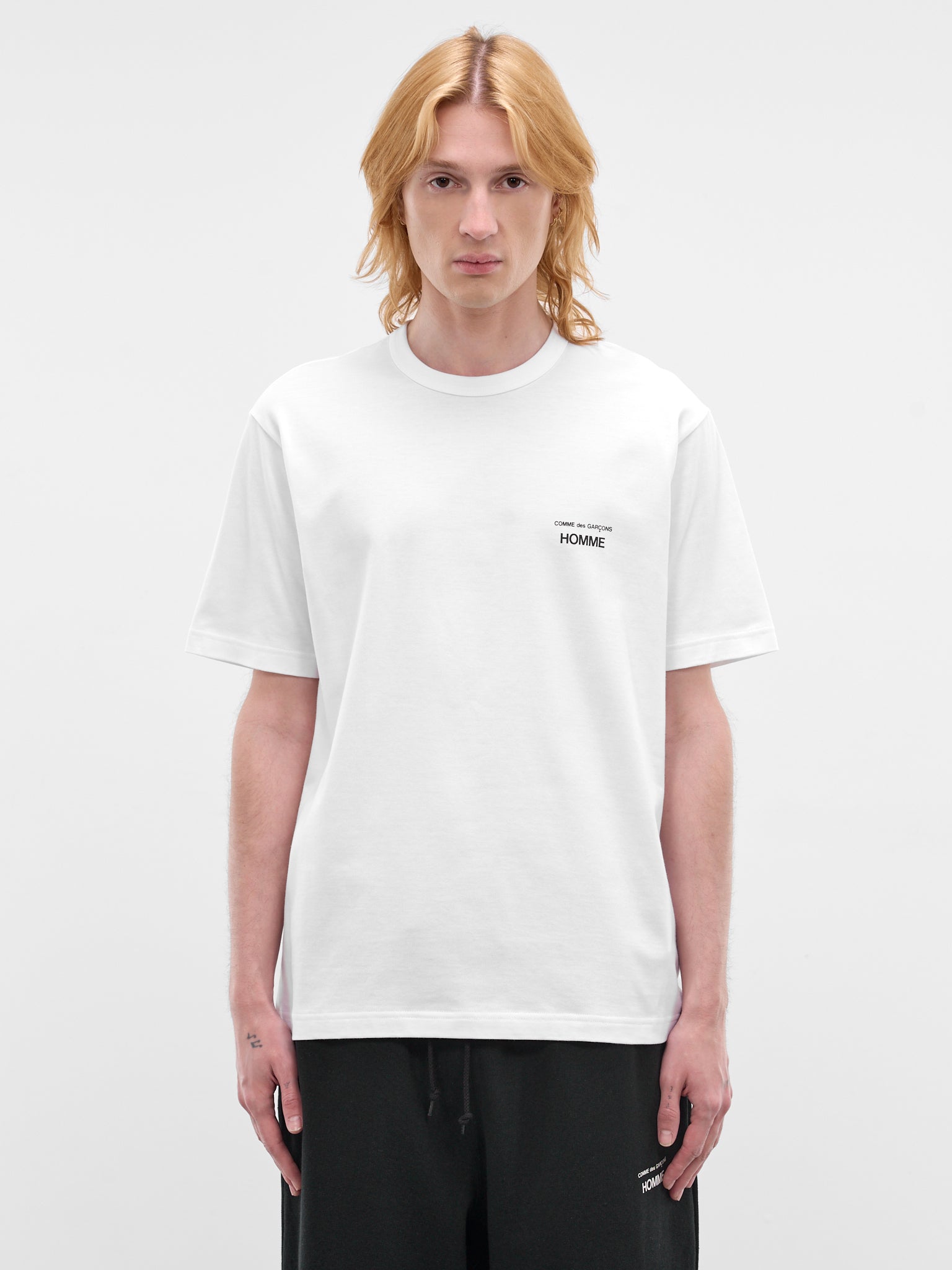 White Short Sleeve Logo Tee (HQ-T101-S26-WHITE)