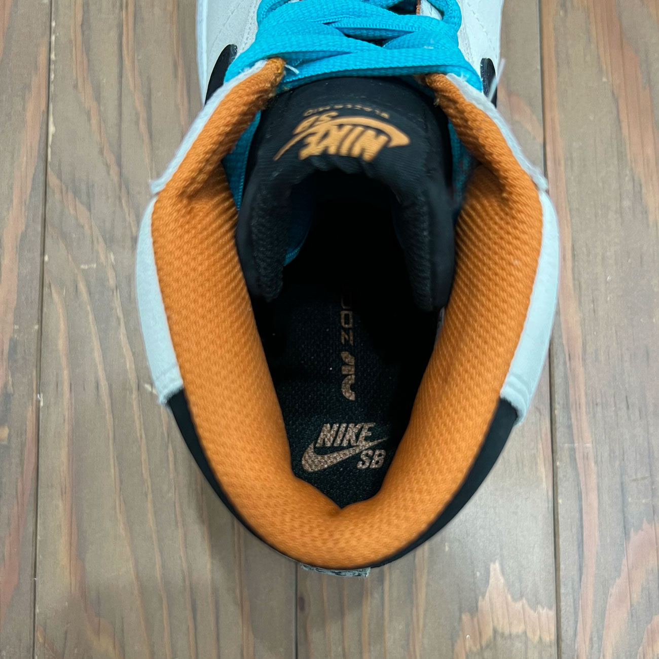 NIKE SB ZOOM BLAZER MID PHANTOM/BLACK MONARCH | 東京のスケート