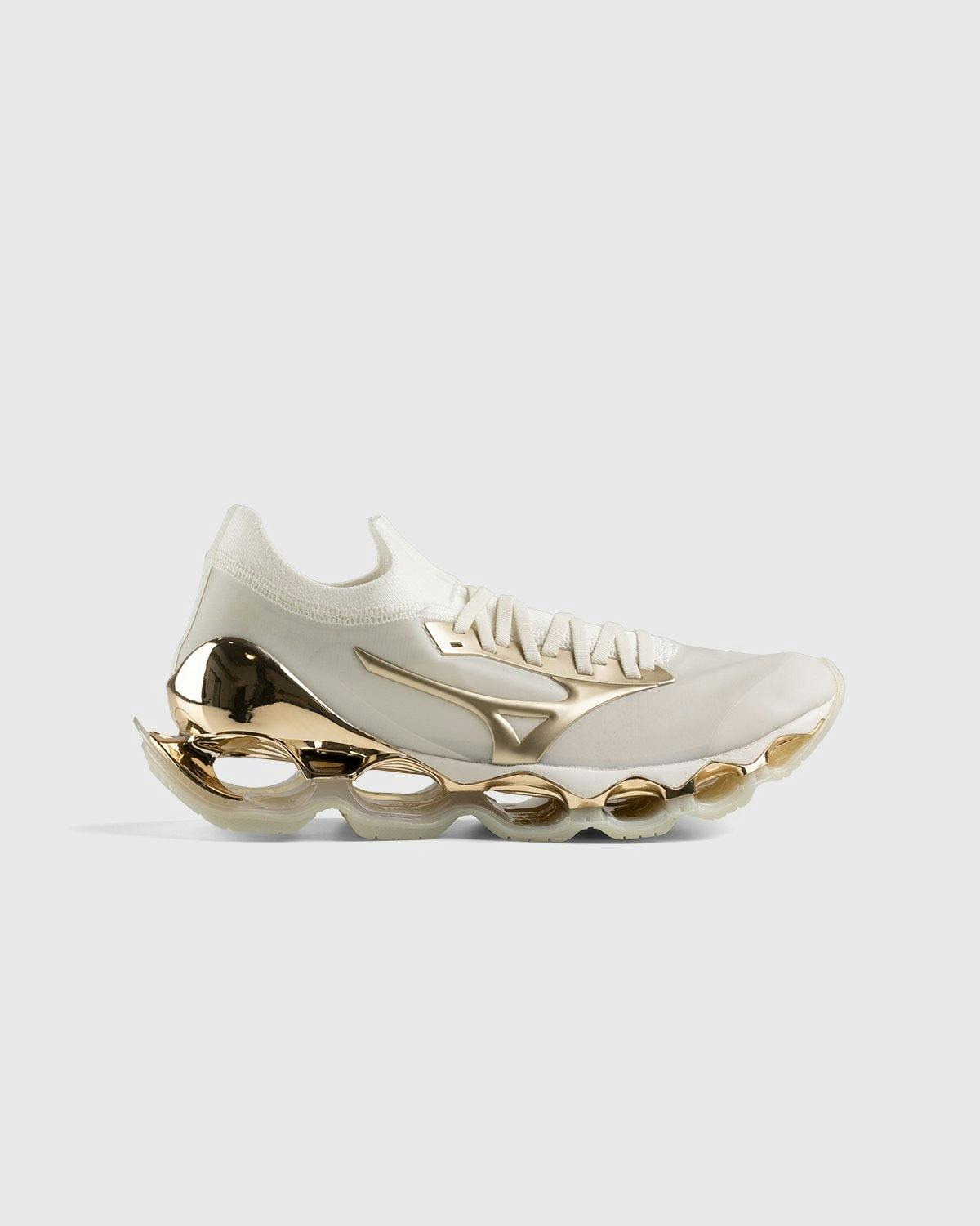 Mizuno x Sorayama – Wave Prophecy White/Gold