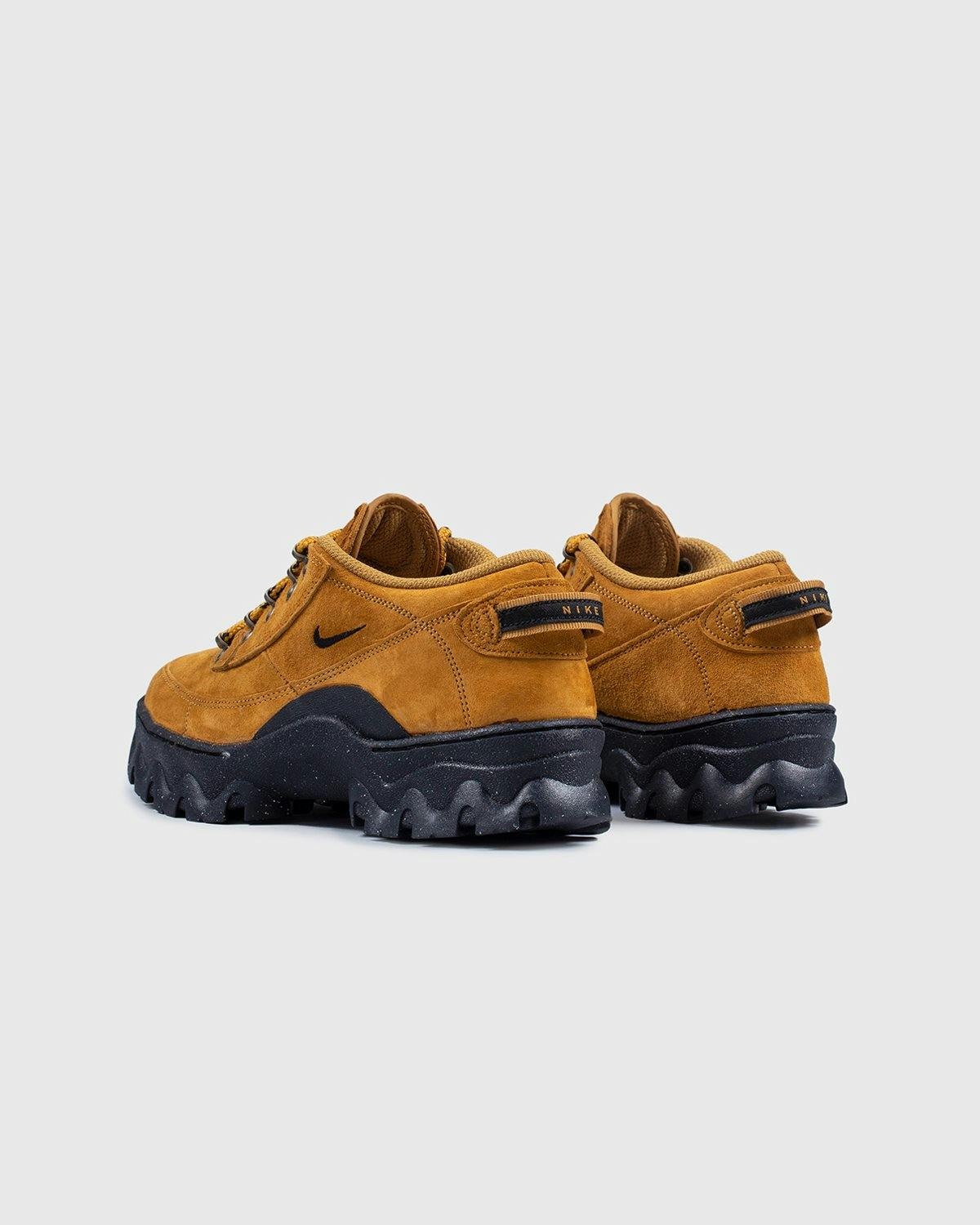 Nike ACG – W Nike Lahar Low Wheat