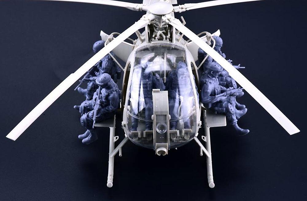 1/35 エアモデル AH-6J/MH-6J リトルバード w/フィギュア 6体 KITTY