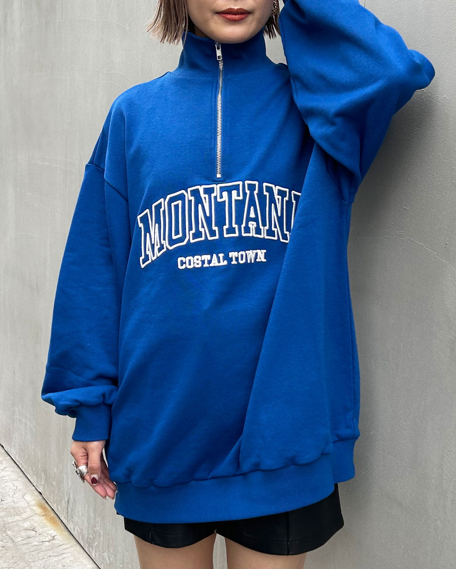 ハーフZIPカレッジロゴスウェットチュニック｜INGNI(イング) 公式通販