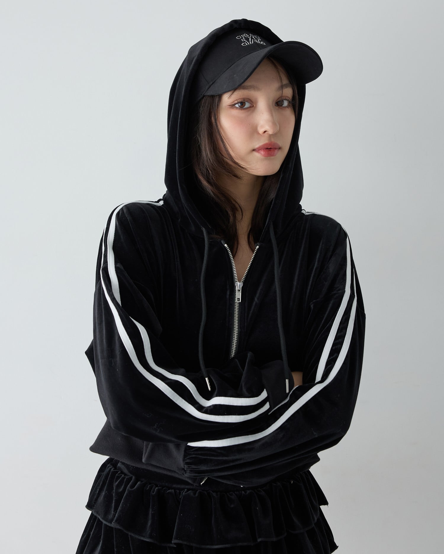 WEB限定】サイドラインジップベロアパーカー(セットアップ対応)｜INGNI