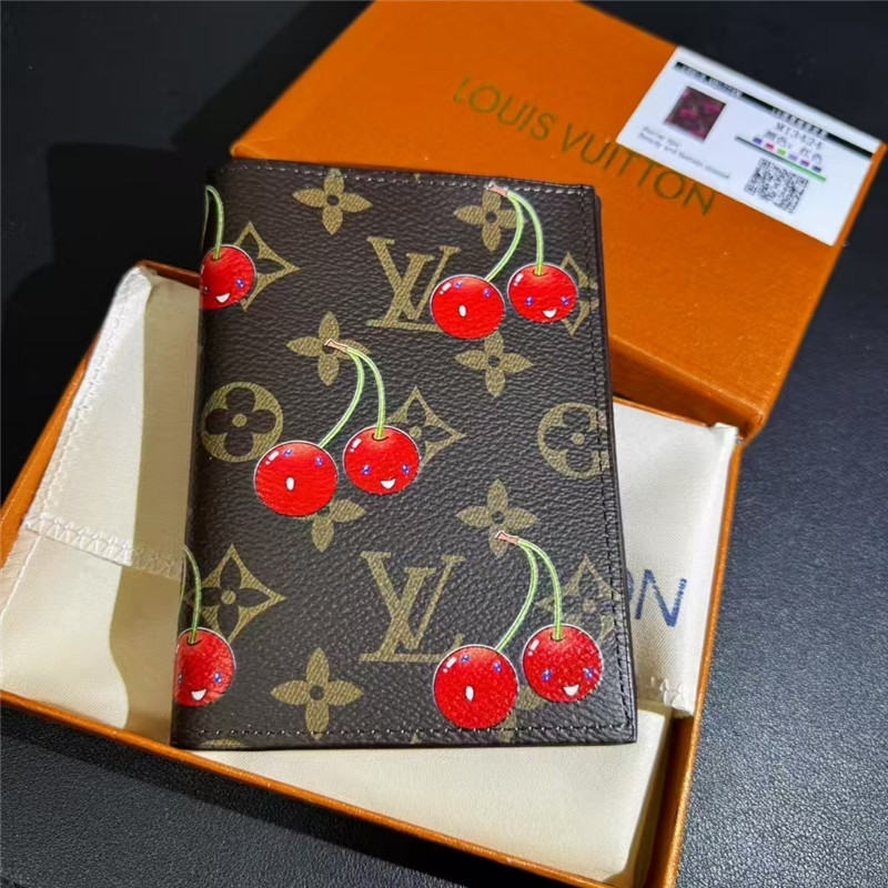 ルイ ヴィトン パスポート ケース 海外 旅行 パスポート カード ケース