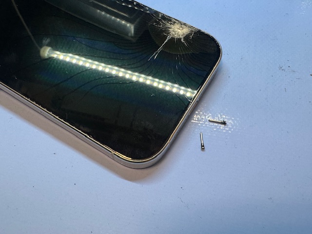 iPhone 16 Pro フロントパネル交換修理をご紹介！ | iPhone修理