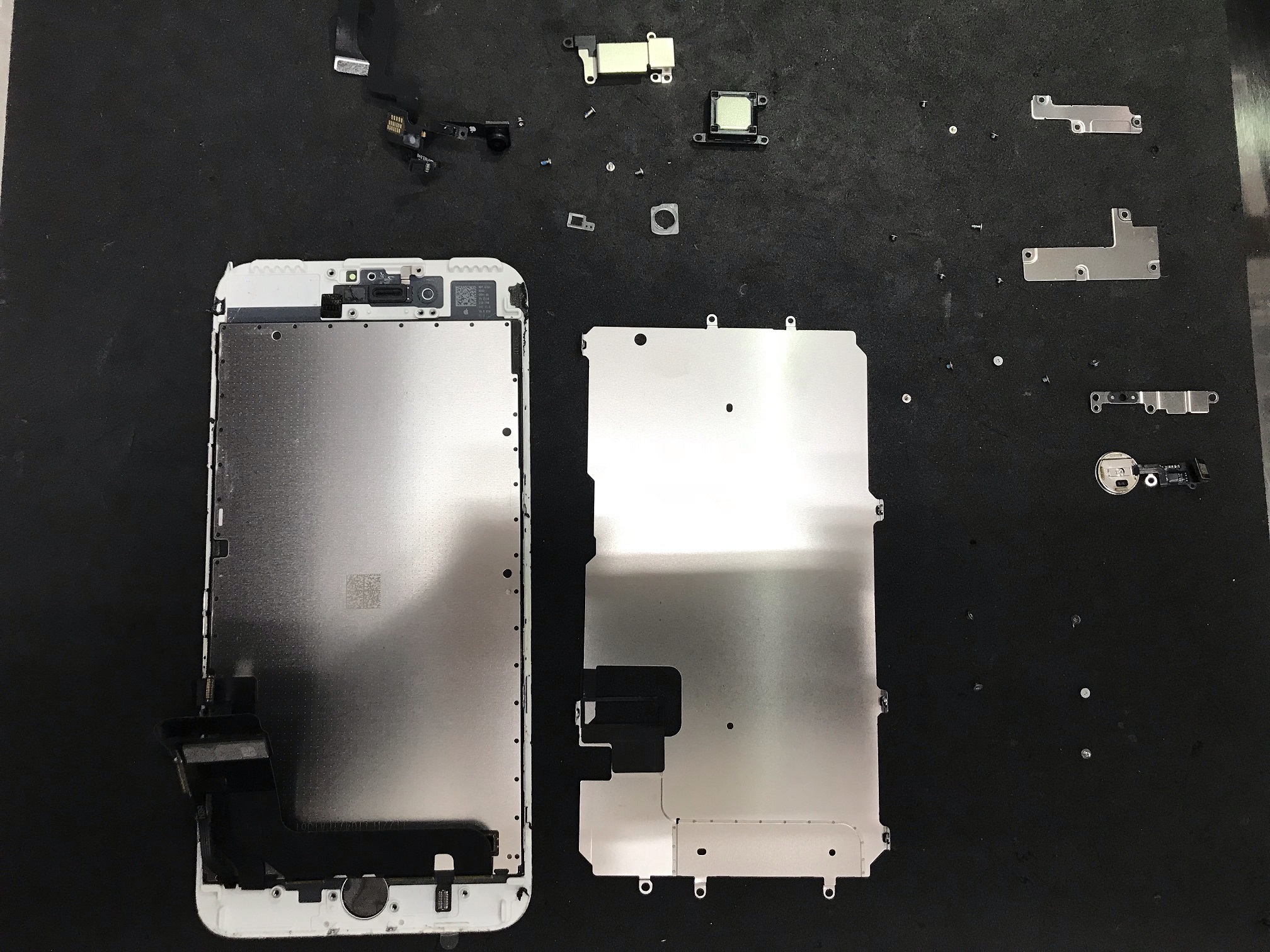 画面の大きなPlus！今回はiPhone7 Plus画面割れ | iPhone修理アイサポ
