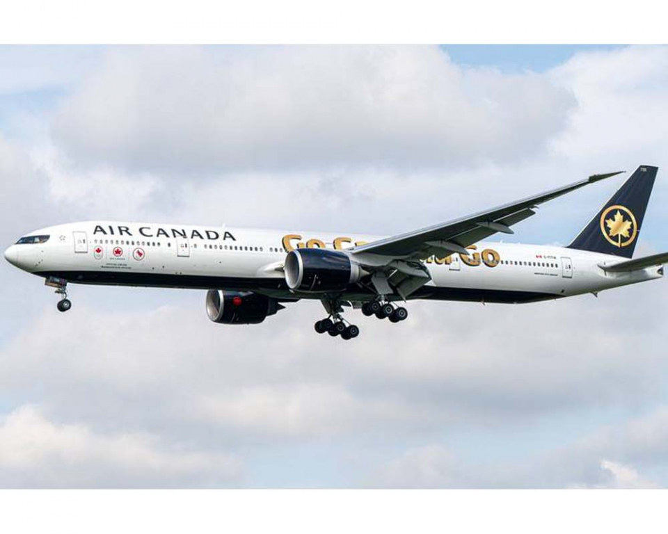 www.JetCollector.com: Air Canada Go Canada Go B777-300ER C-FITW 1