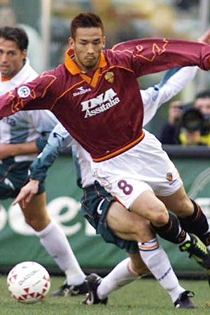 ウン十億円サッカー選手私は○○億円でパルマに移籍しました。中田英寿