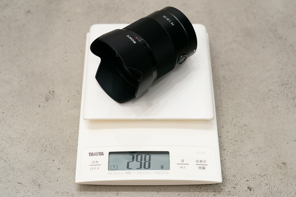 これからの標準単焦点レンズ SONY FE 35mm F1.8 (SEL35F18F) レビュー