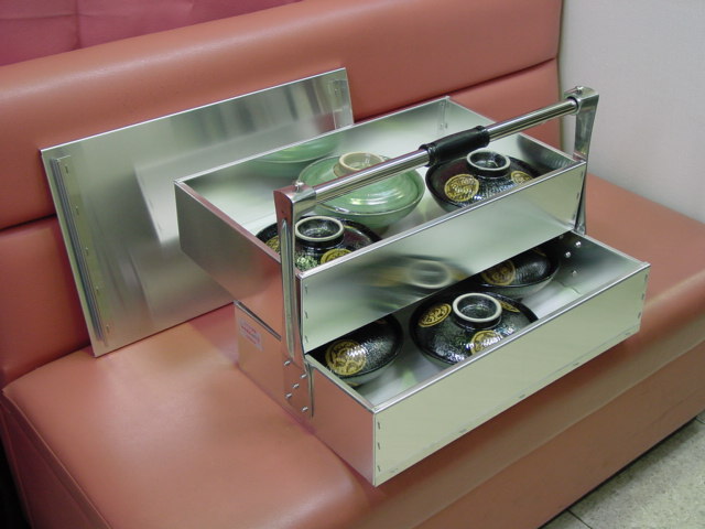 出前箱（おかもち） 和食 大（尺7重） アルミ製