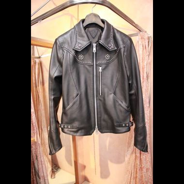 スタッズシングルライダース ロックファッション・バイカー