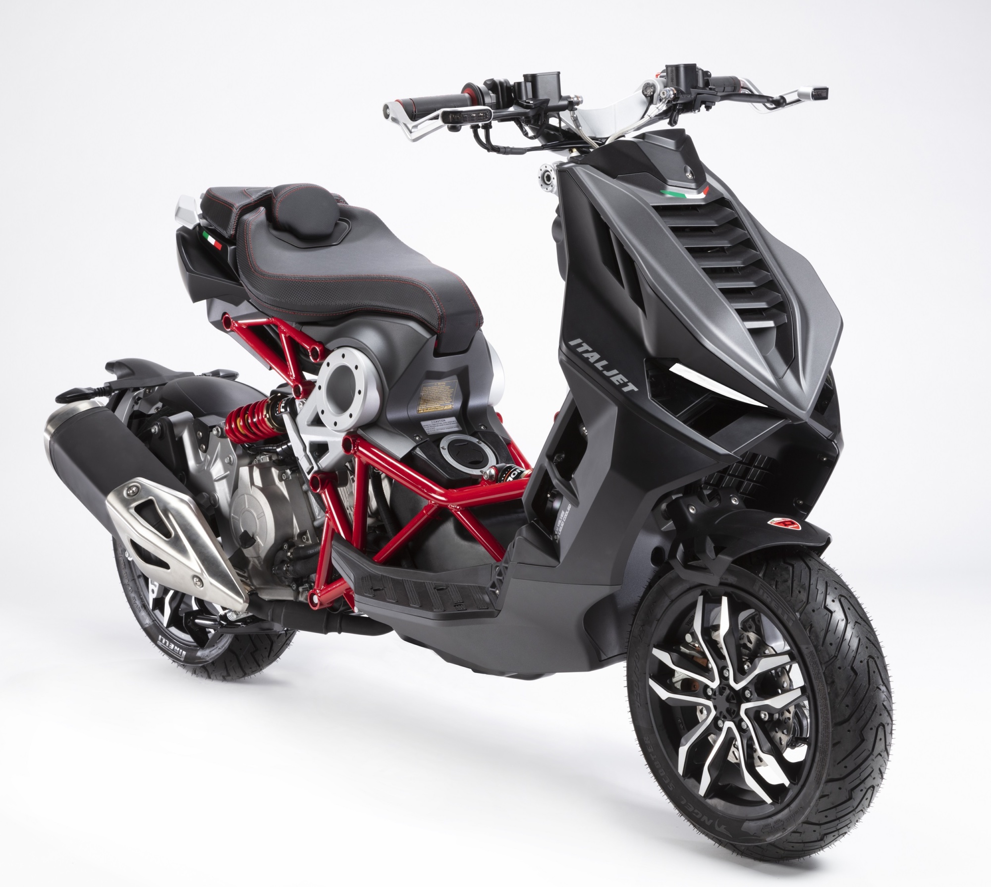 東京モーターサイクルショー MVアグスタジャパン出展！イタルジェット