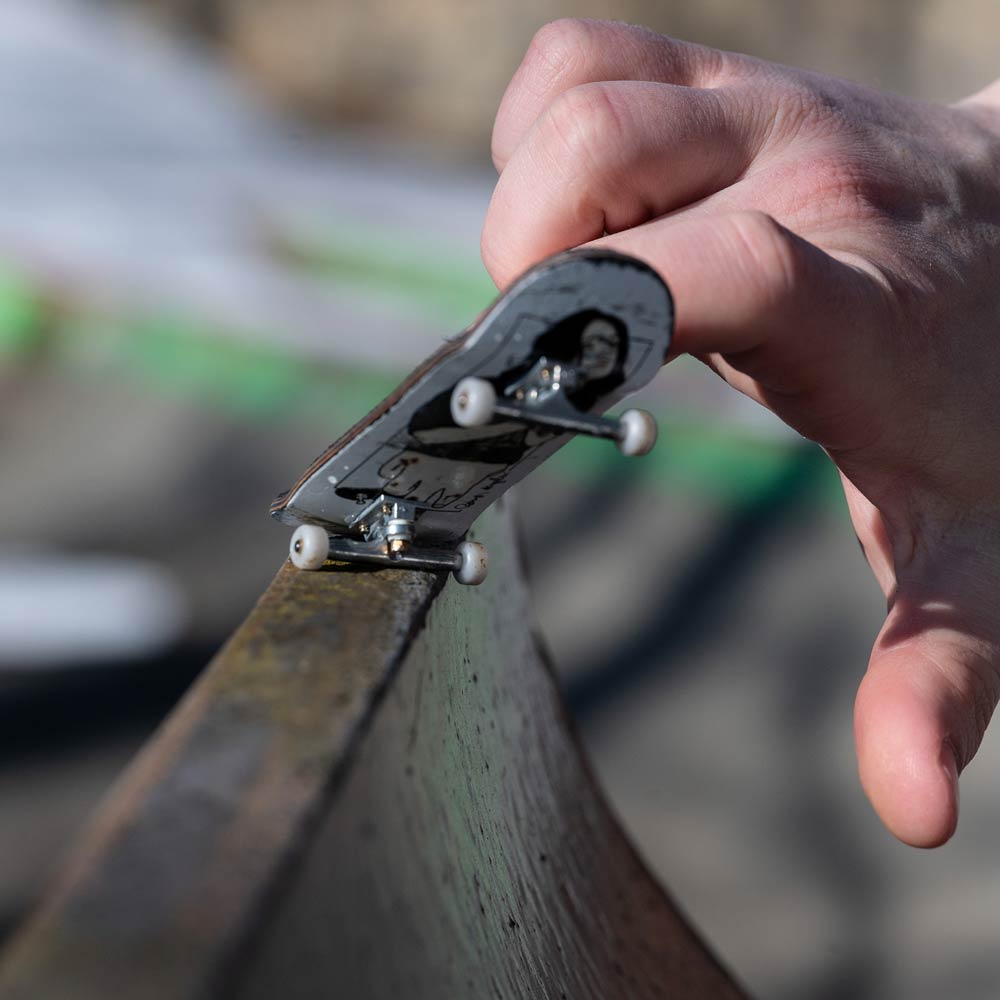 Blackriver Fingerboard Trucks: RAWmon Signature Series