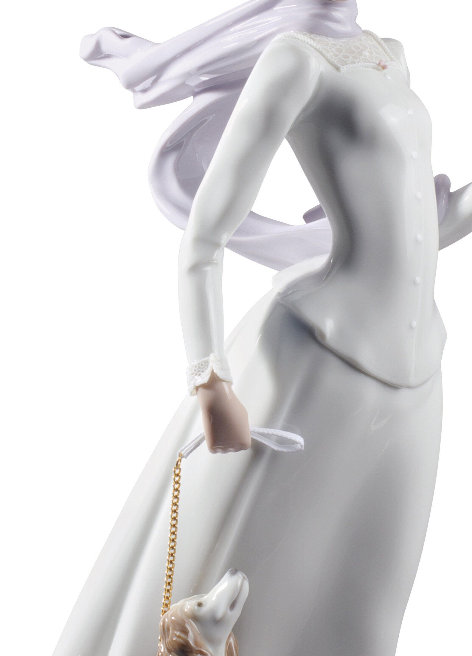 ショールの貴婦人 | リヤドロ公式オンライン
