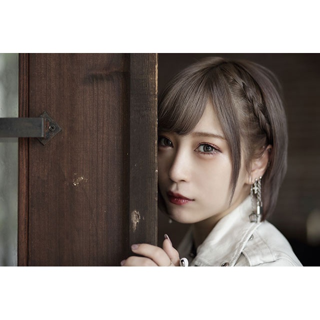 ReoNaの願い、それは“名前のないお歌で名前のない絶望に寄り添う”こと