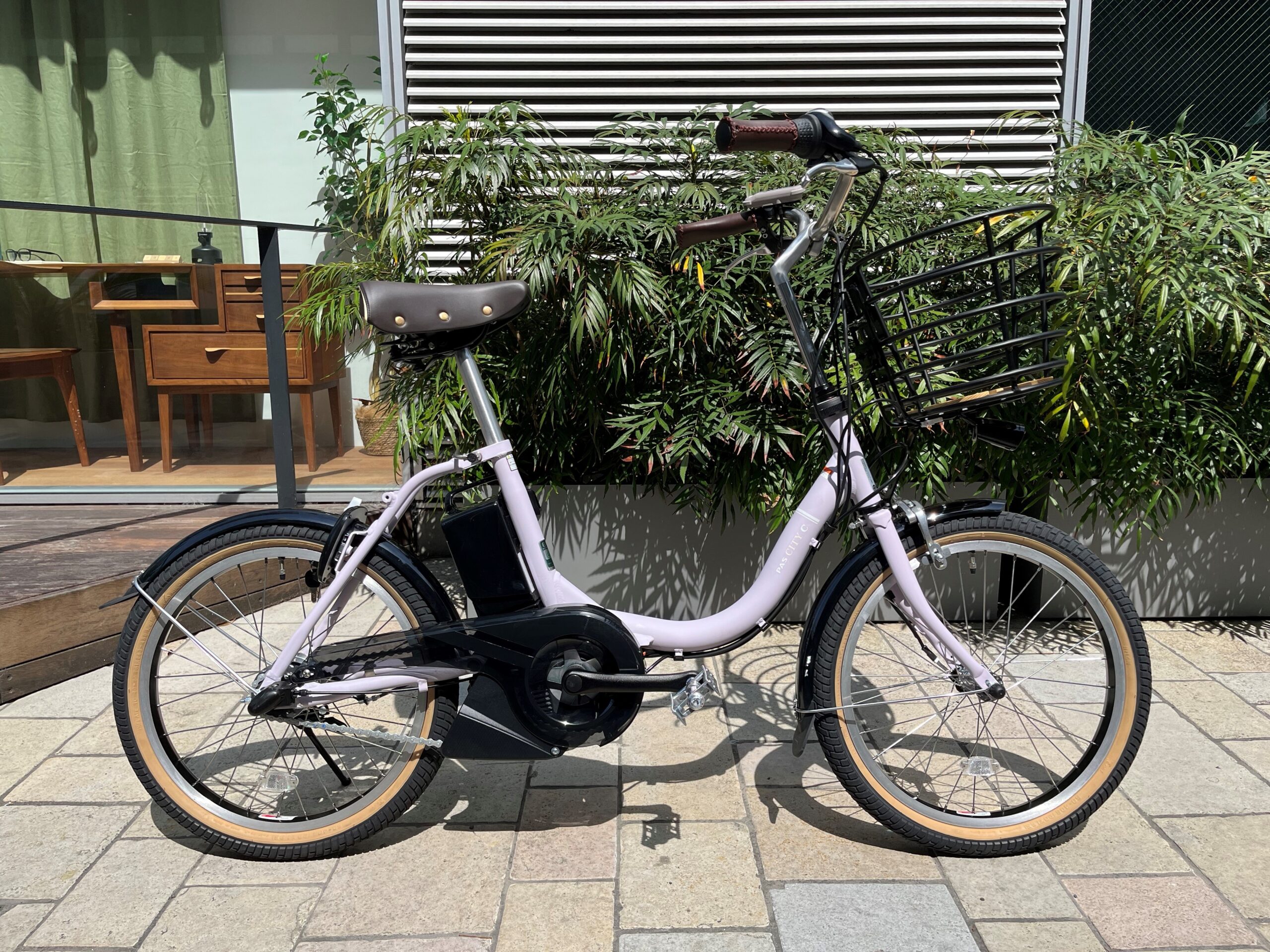 e-bike×カスタム】『CITY-C』大人カワイイカスタム | モトベロ 電動