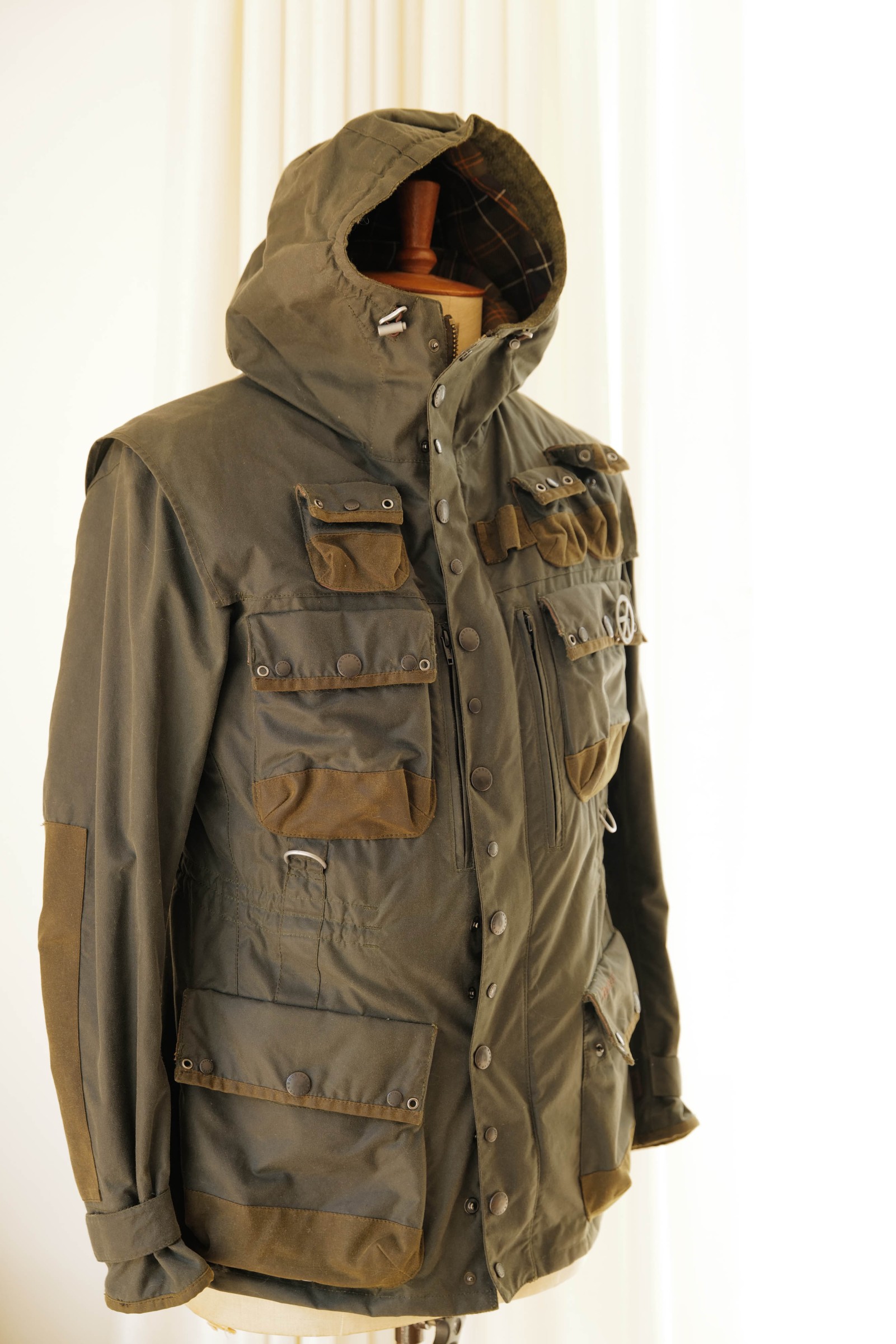 TOKITOの服は現代の古着になった！ 吉田十紀人とバブアーの