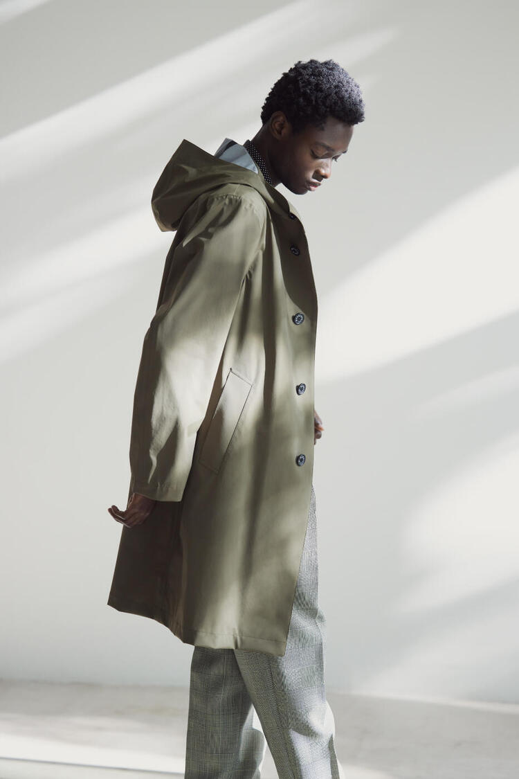 DUNFORD & BERWICK SERIES - FEATURE - MACKINTOSH LONDON