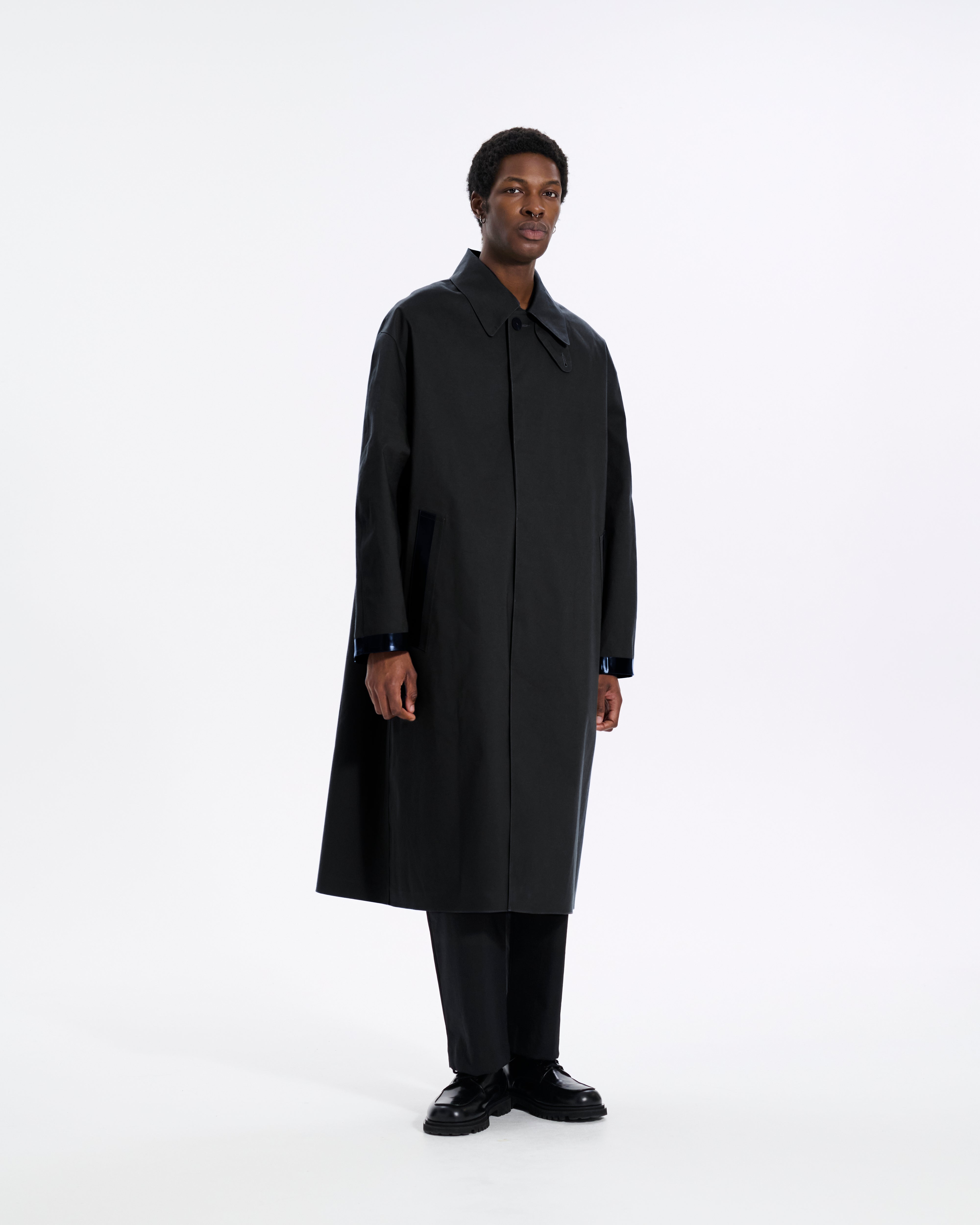 MACKINTOSH x STUDIO NICHOLSON – Mackintosh