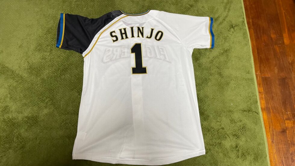 2006年 日本ハムファイターズホームユニフォーム SHINJOネーム加工