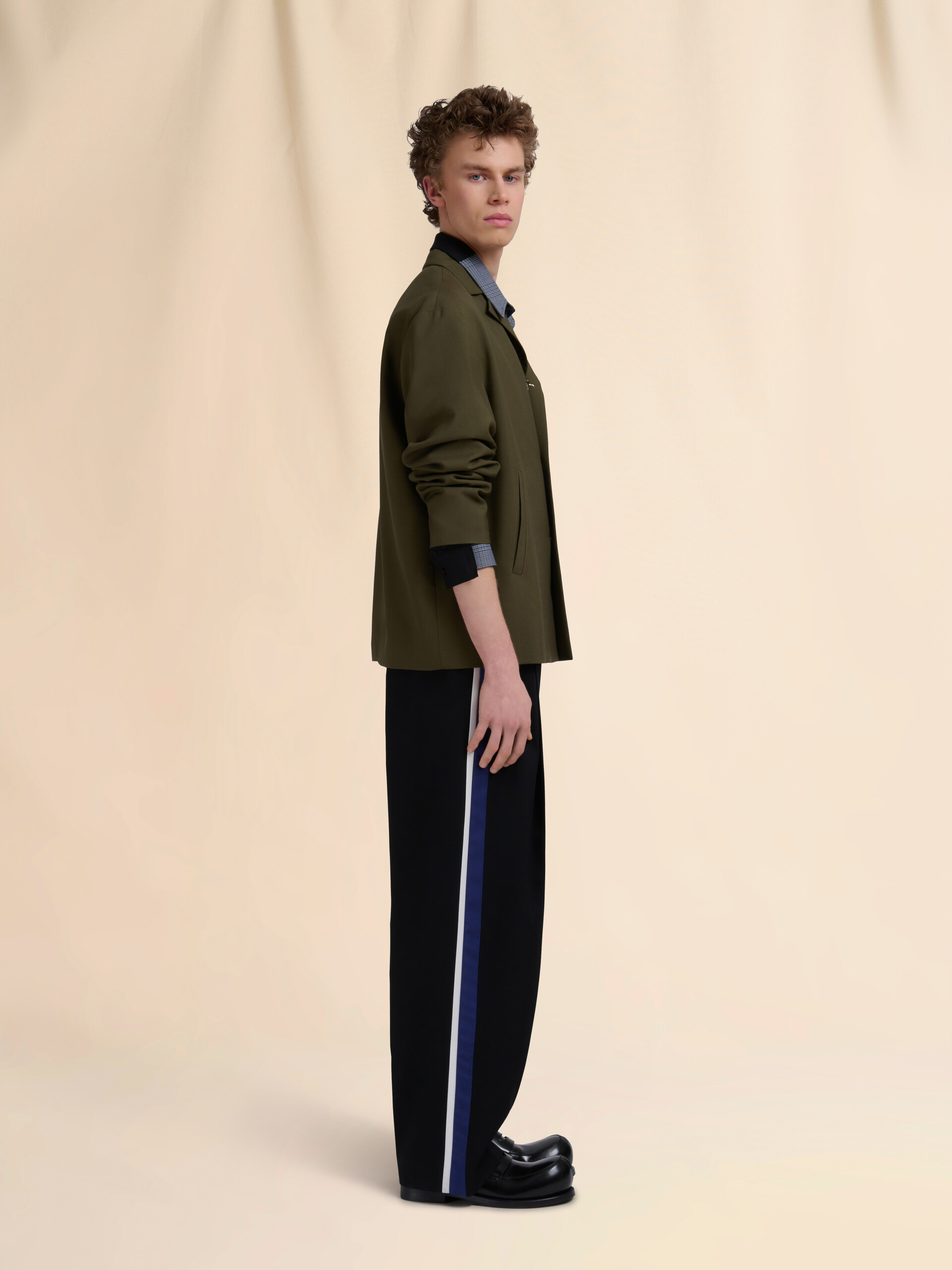 ブルー トロピカルウール製シャツ コントラストカラーのバック | Marni