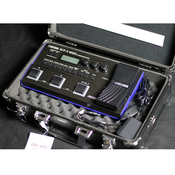 通常売価 26,560円が23,544円に！ボスのNewマルチを、ケースとアダプタ