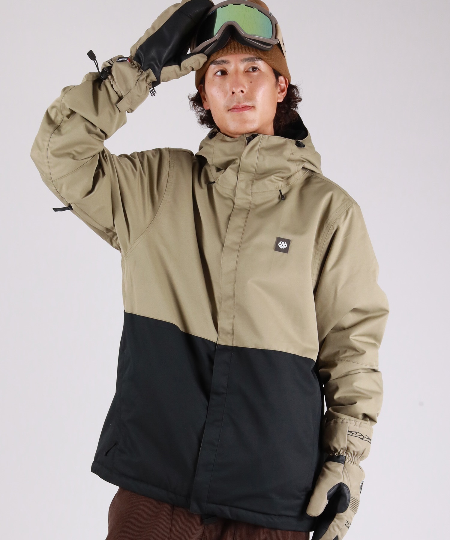 686 シックスエイトシックス FOUNDATION INS JK スノーボード ウェア