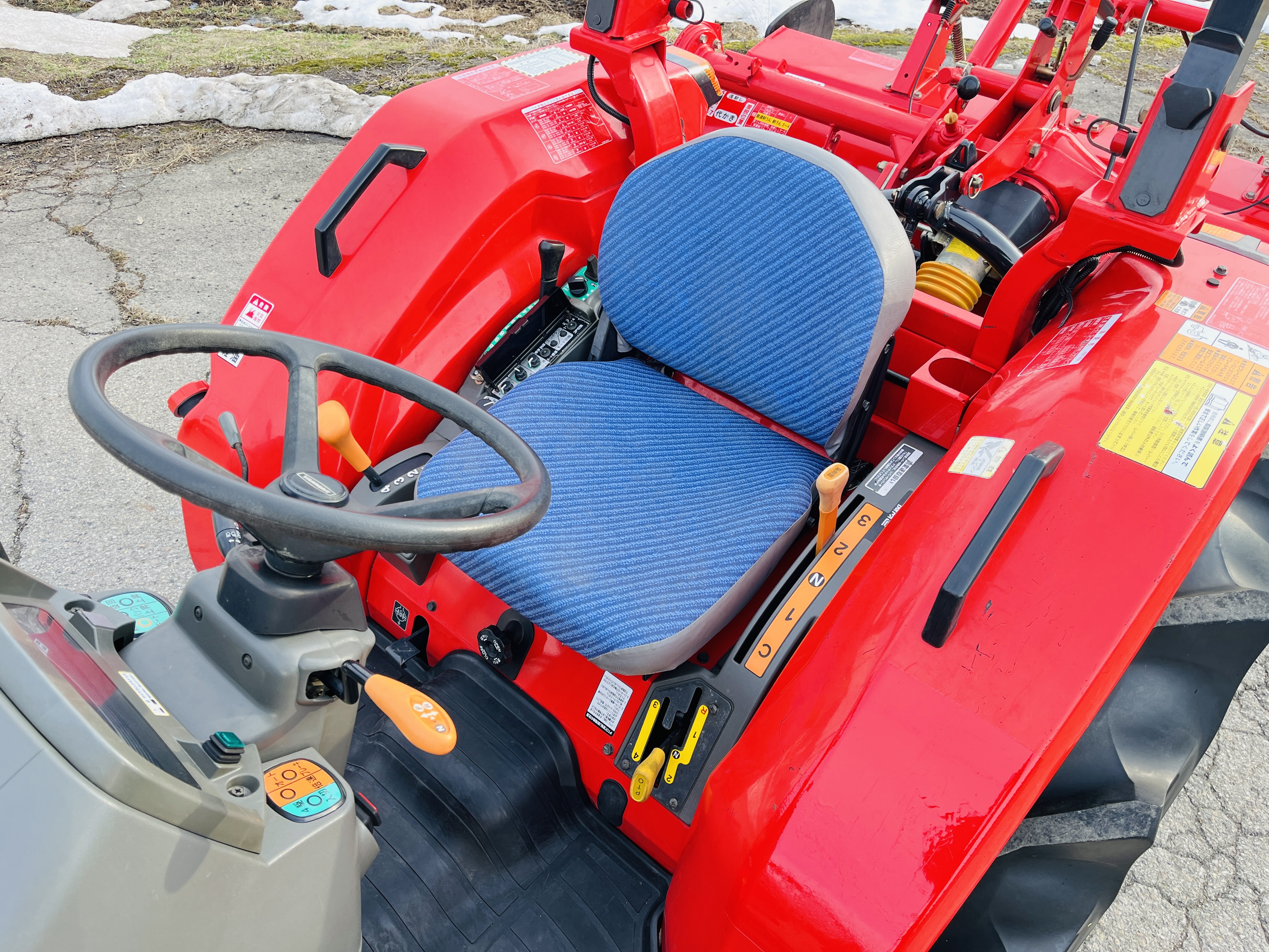 ヤンマー 中古トラクター EF330Vの詳細｜農機具通販ノウキナビ