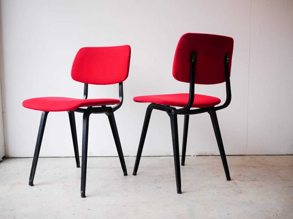 Revolt ChairとFriso Kramer_1 | NO AGE