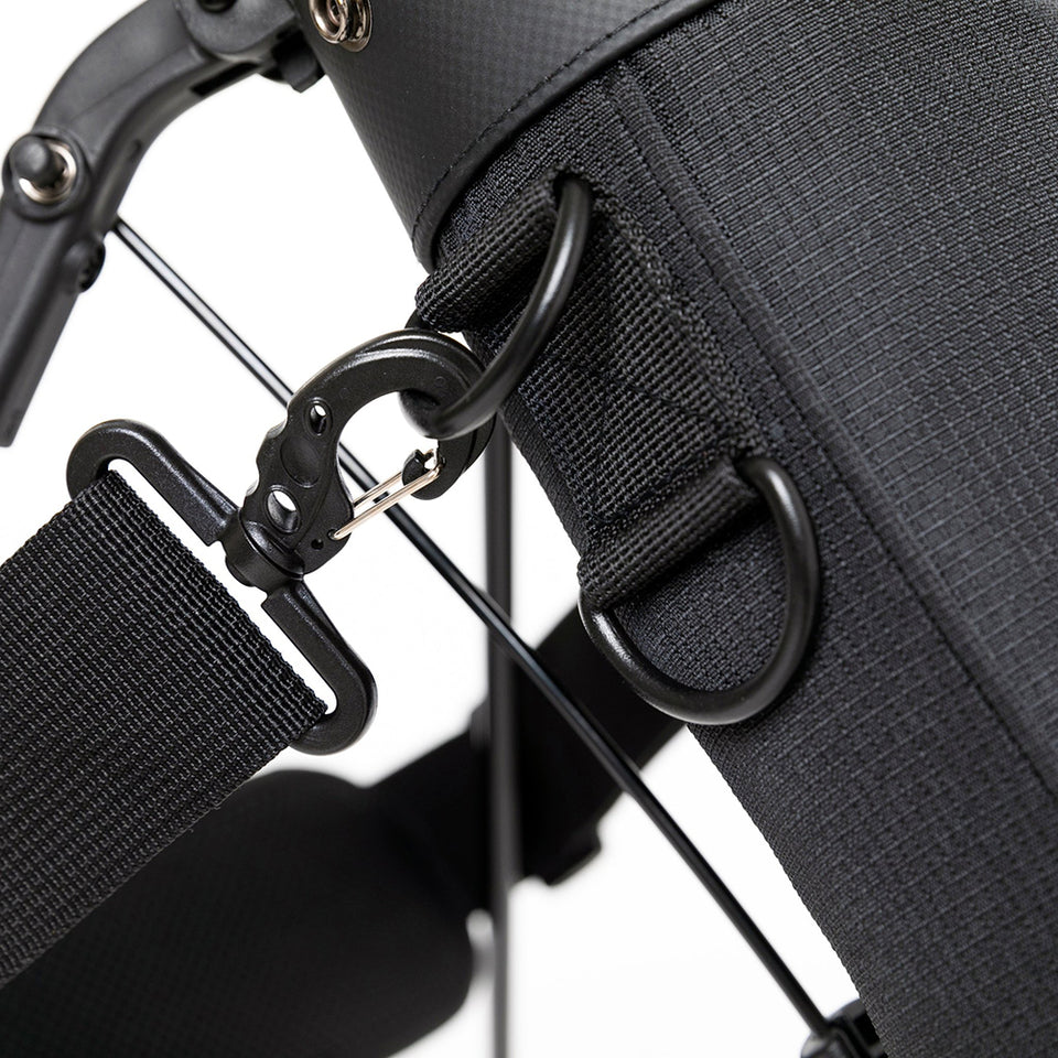 セルフスタンドケース ワードマークロゴ ブラック × ウッドランドカモ