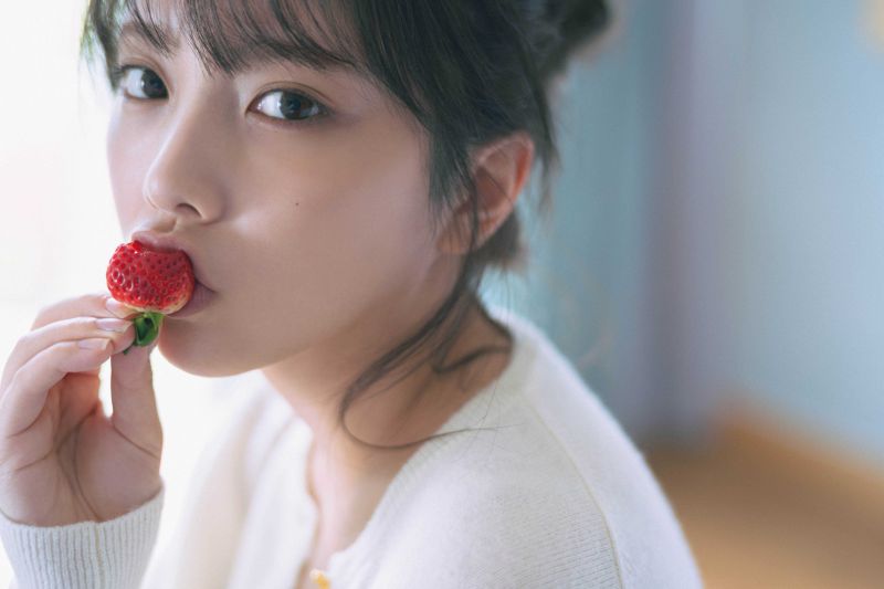 乃木坂46 与田祐希 3rd写真集『ヨーダ』NICリテールズ限定特典 | NIC