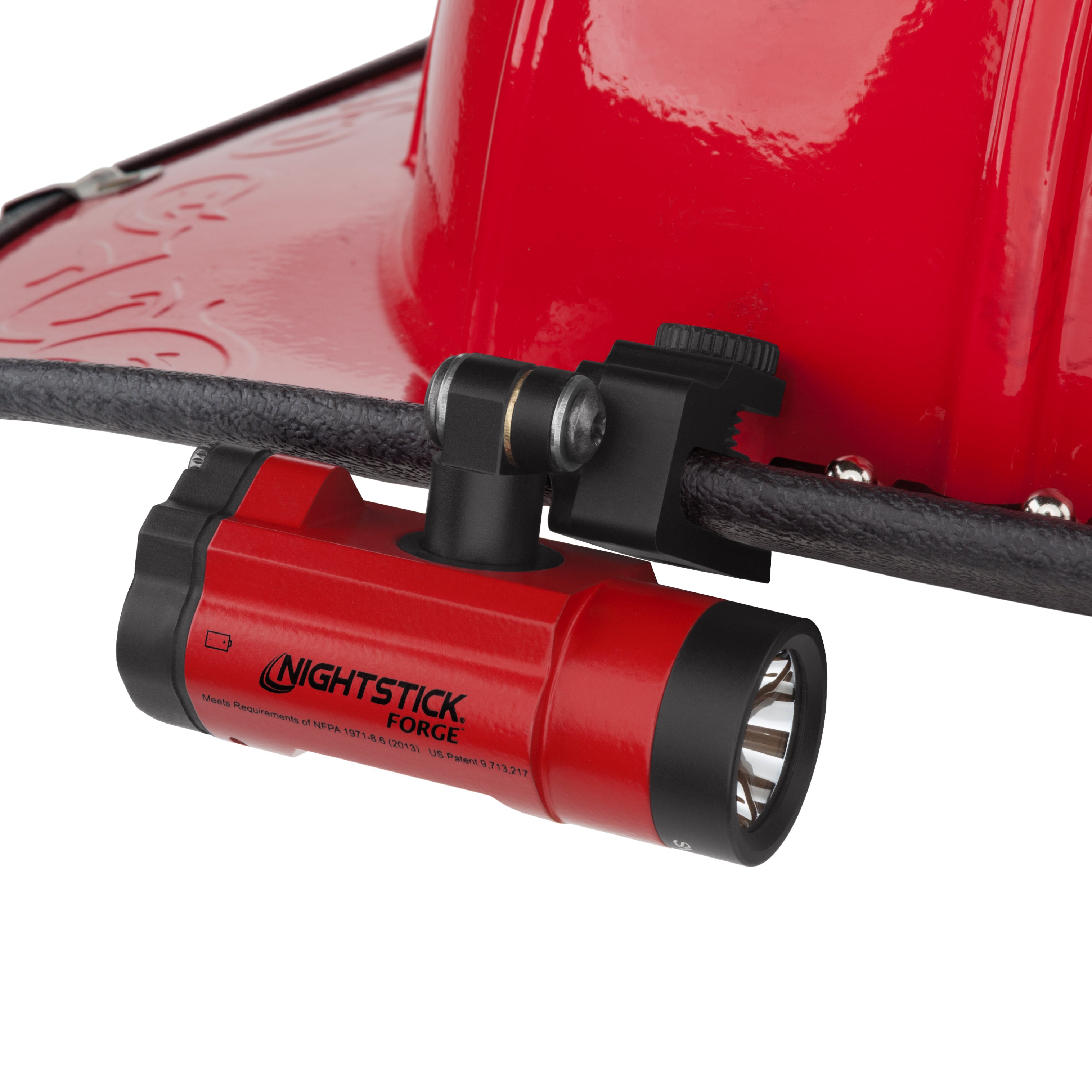 XPP-5465R: FORGE® IS Helmet-Mounted Multi-Function Flashlight