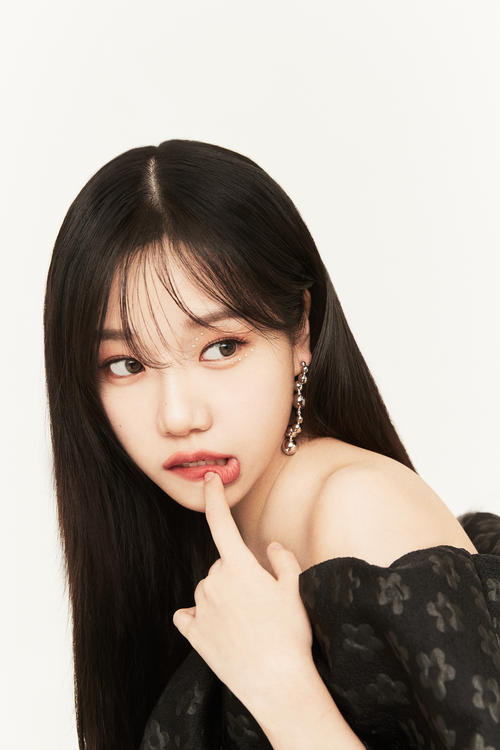 インタビュー】「IZ＊ONE」出身チョ・ユリ「LoveShhh！」に込めた思い