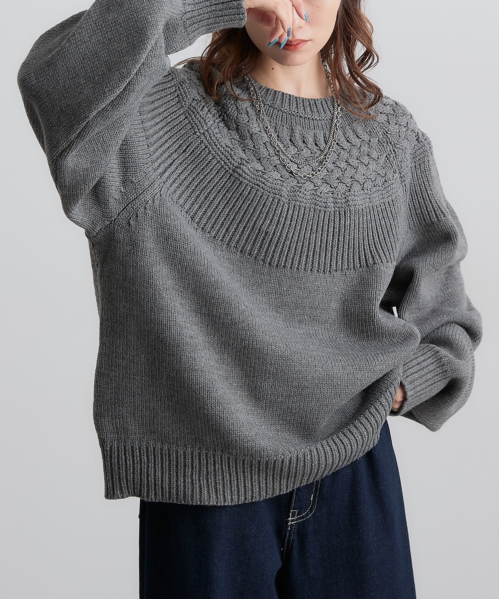 求心柄ケーブル編みニットプルオーバー ［Soiunique］ 着痩せ 華奢見え