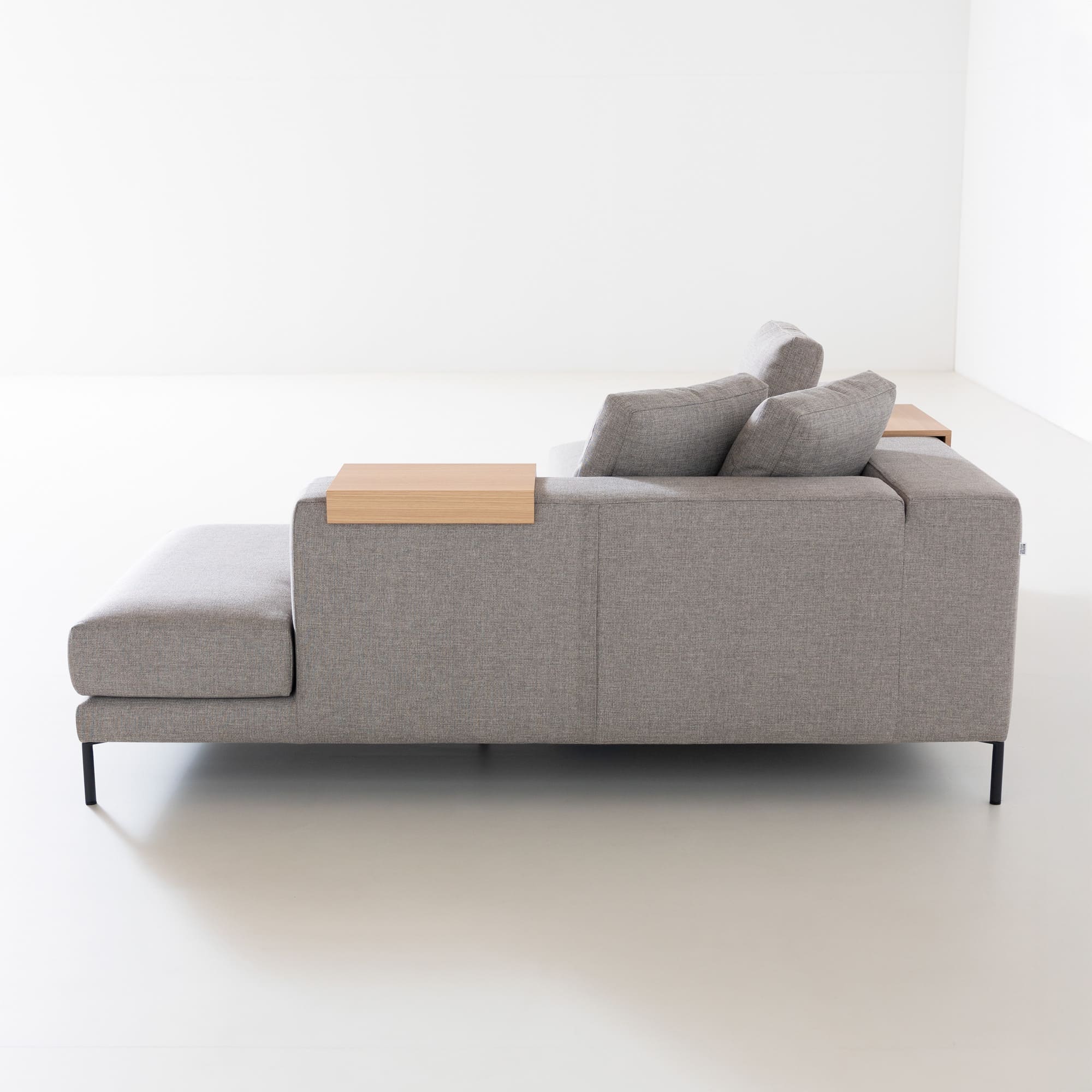 Decibel Standard 3人掛けカウチソファセット2170」 製品詳細ページ