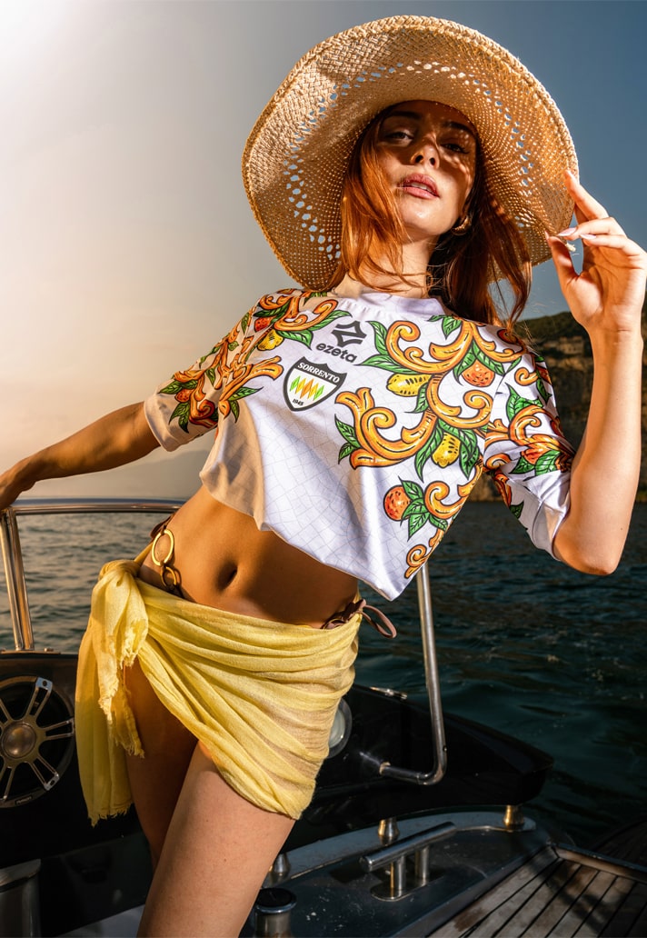 Ezeta Unveil Sorrento Calcio 1945's 25/26 Home & Away Kits