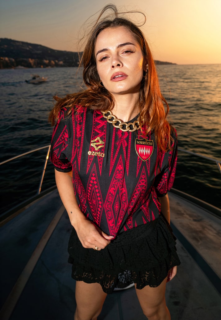 Ezeta Unveil Sorrento Calcio 1945's 25/26 Home & Away Kits