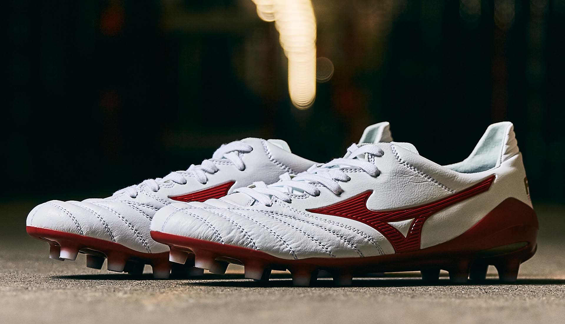 Mizuno Launch Signature Torres Morelia Neo II 