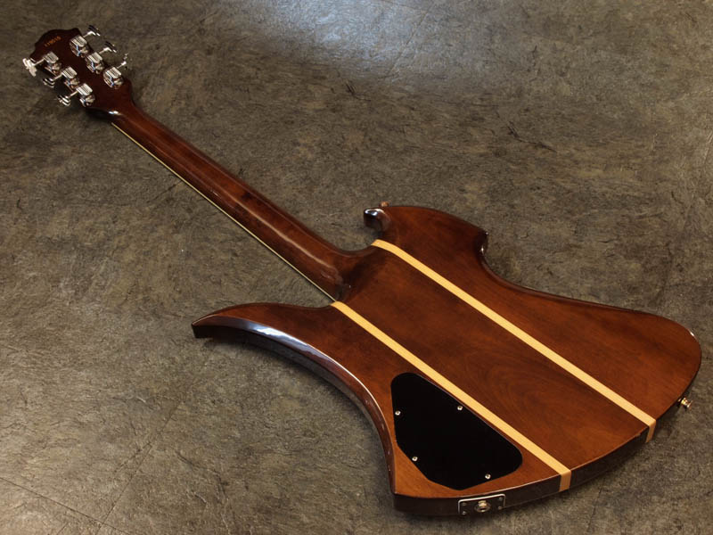 ウォルナットボディの高級モデル!! Aria Pro II MK1800 WA 1981年製が