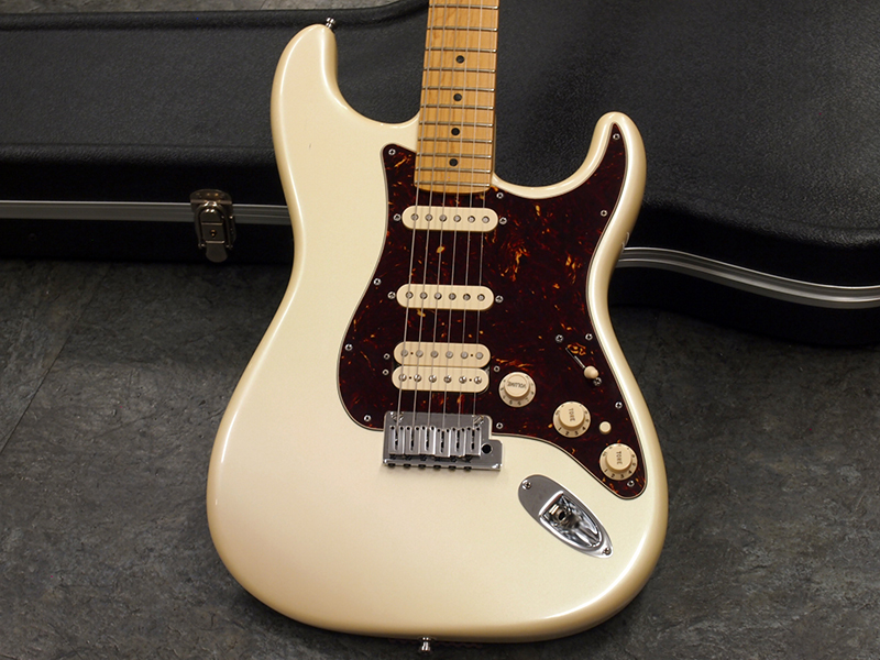 Fender USA American Deluxe Stratocaster N3 HSS MN OLP 税込販売価格