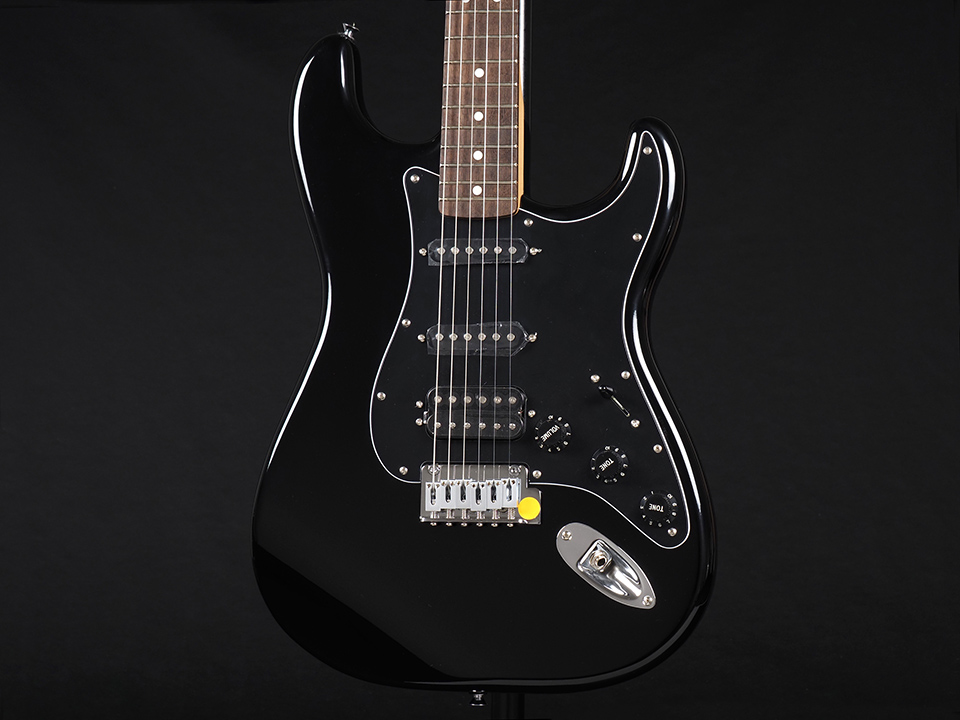 Fender Standard Stratocaster HSS Laurel Fingerboard Black