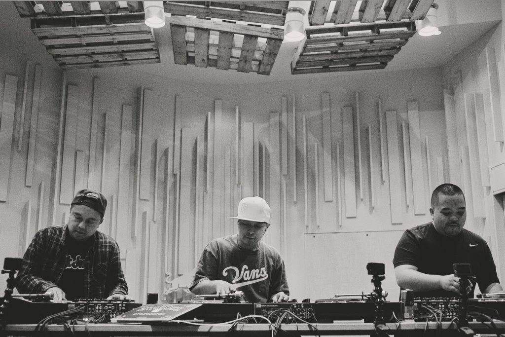 Invisibl Skratch Piklz – School Of Breaking