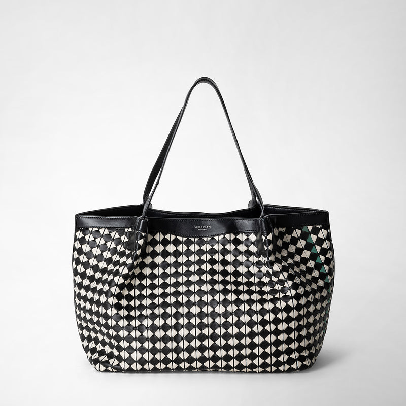 MOSAICO製ラムナッパレザースモールSECRETトート