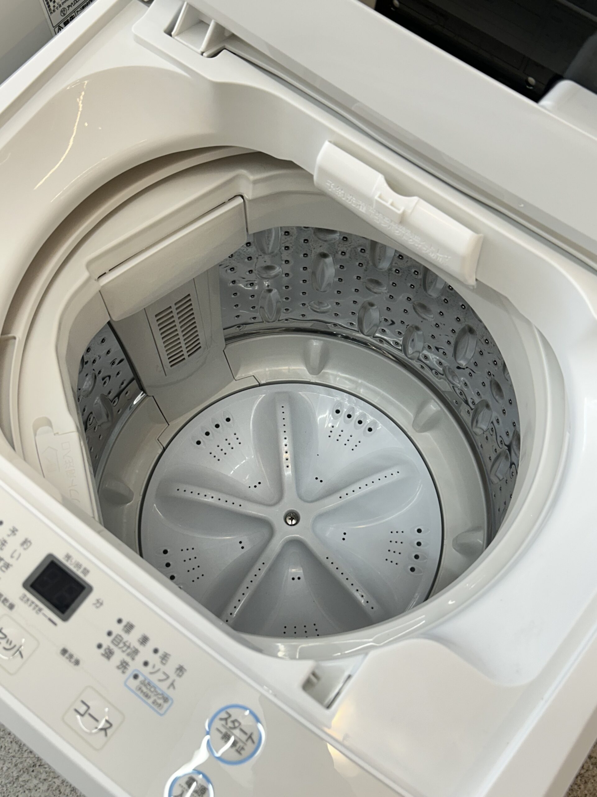 MAXZEN マクスゼン 5kg 全自動洗濯機 買取しました！ 26年2月25日