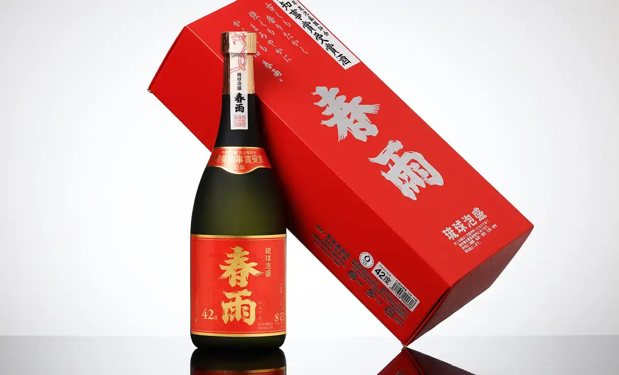 春雨 10年古酒 県知事賞 42度 720ml | 宮里酒造所 | 酒専門店鍵や
