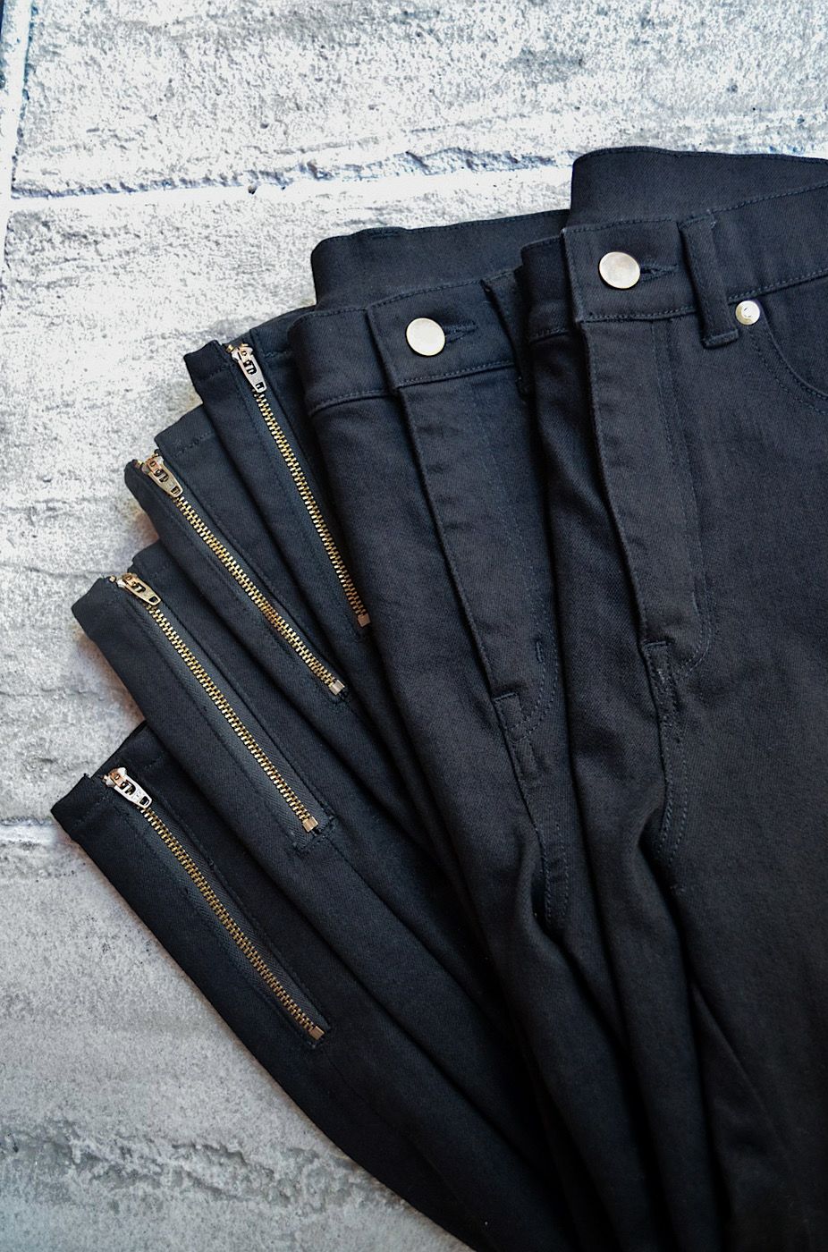 sheller GOLD ZIP black denim – shéller / シェリエ