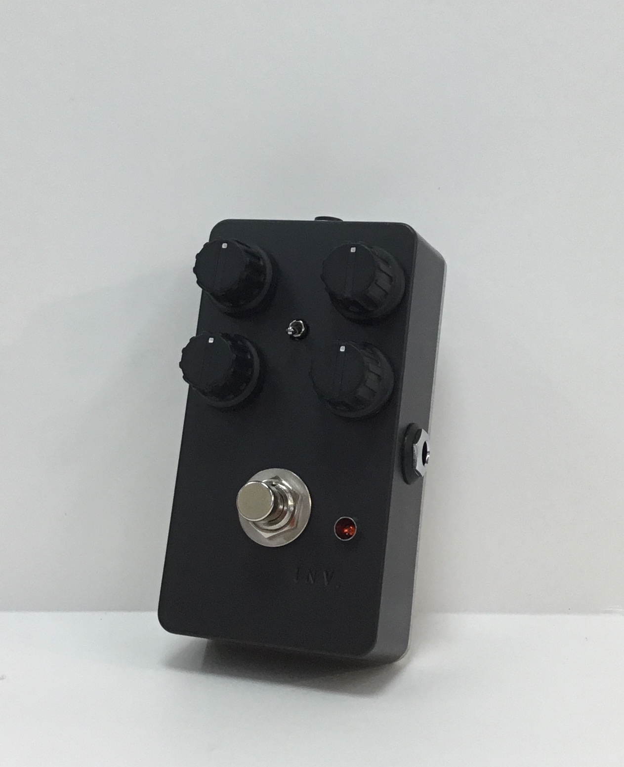 エフェクター】Zahnrad発！ディストーションペダル”INVERSION”入荷致し
