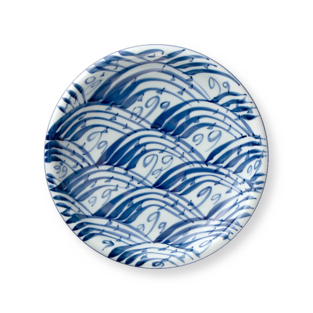 染付四海波 皿 ｜ 有田焼の源右衛門窯公式オンラインショップ